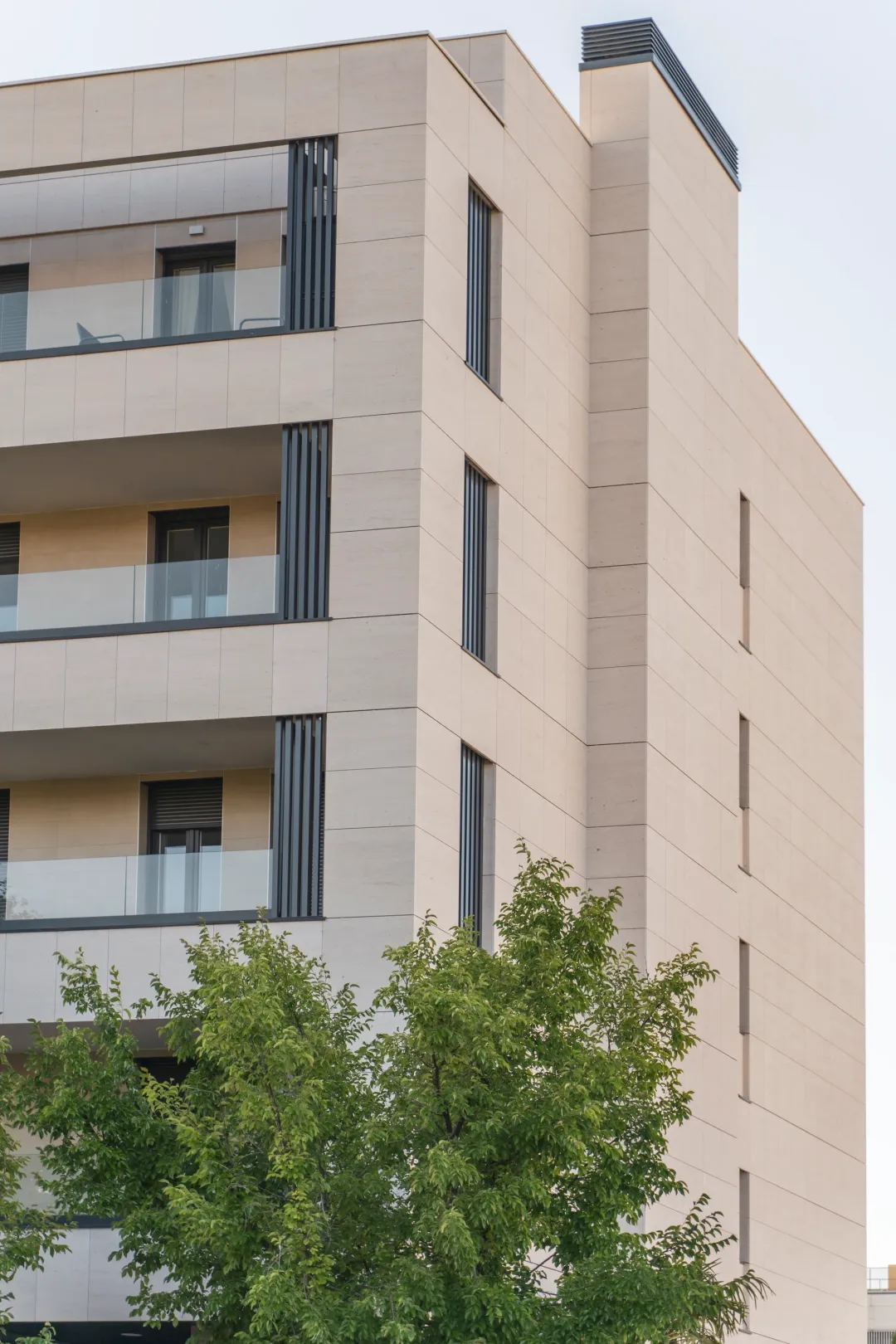 RESIDENCIAL LA MENINA